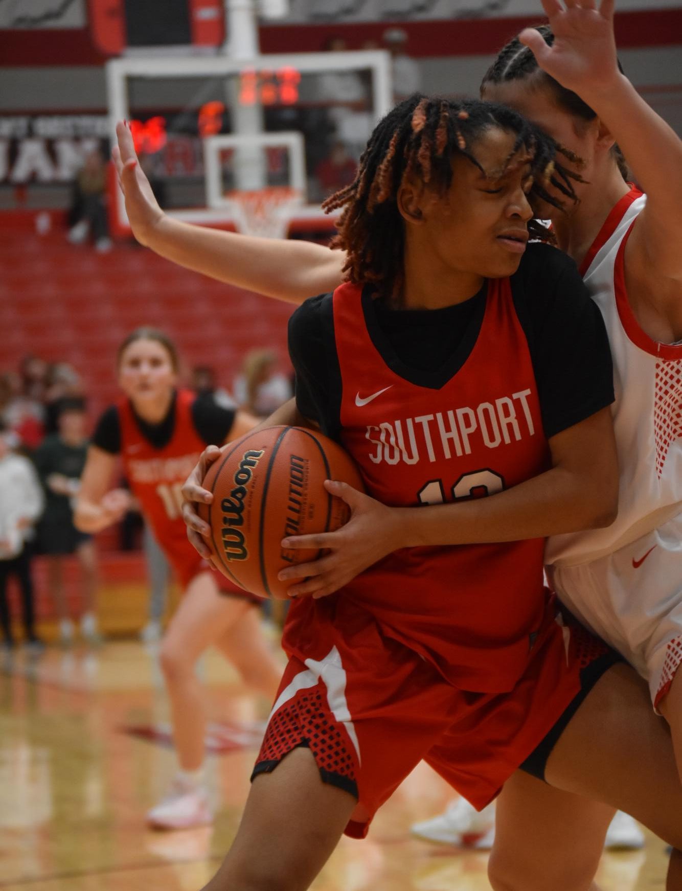 Sophomore Mariah Flanagan seeks to bypass her defender but faded away instead. She then shot an off-balance floater and missed. 